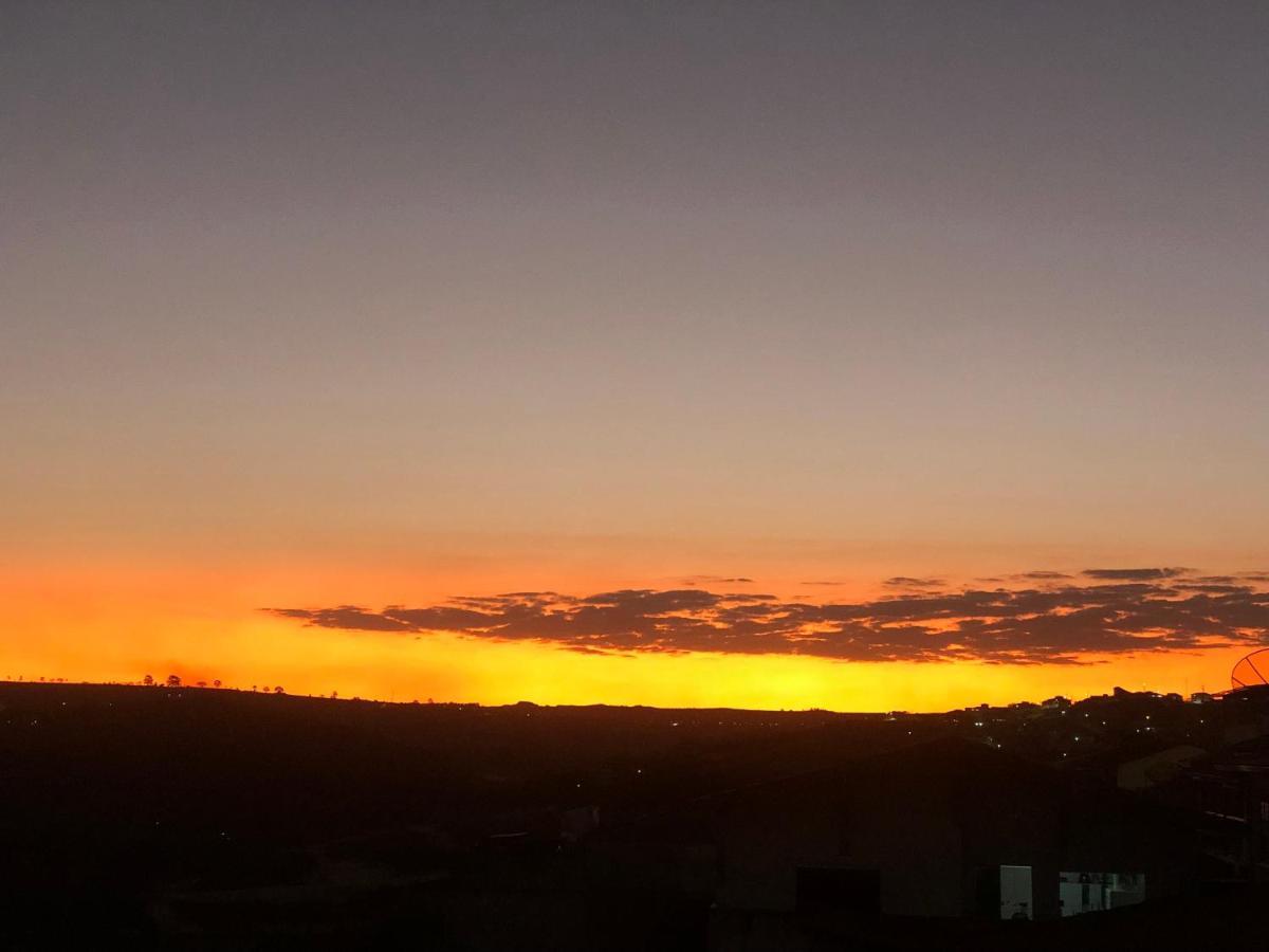 Apto Inteiro De Luxo Em Diamantina Exterior foto